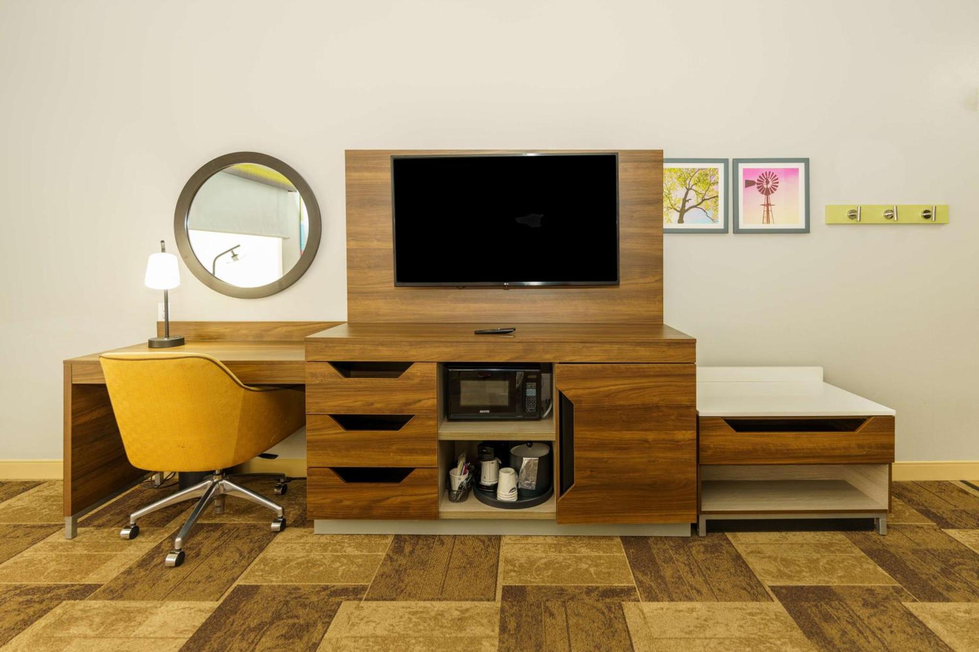 Hampton Inn Garden City Dış mekan fotoğraf