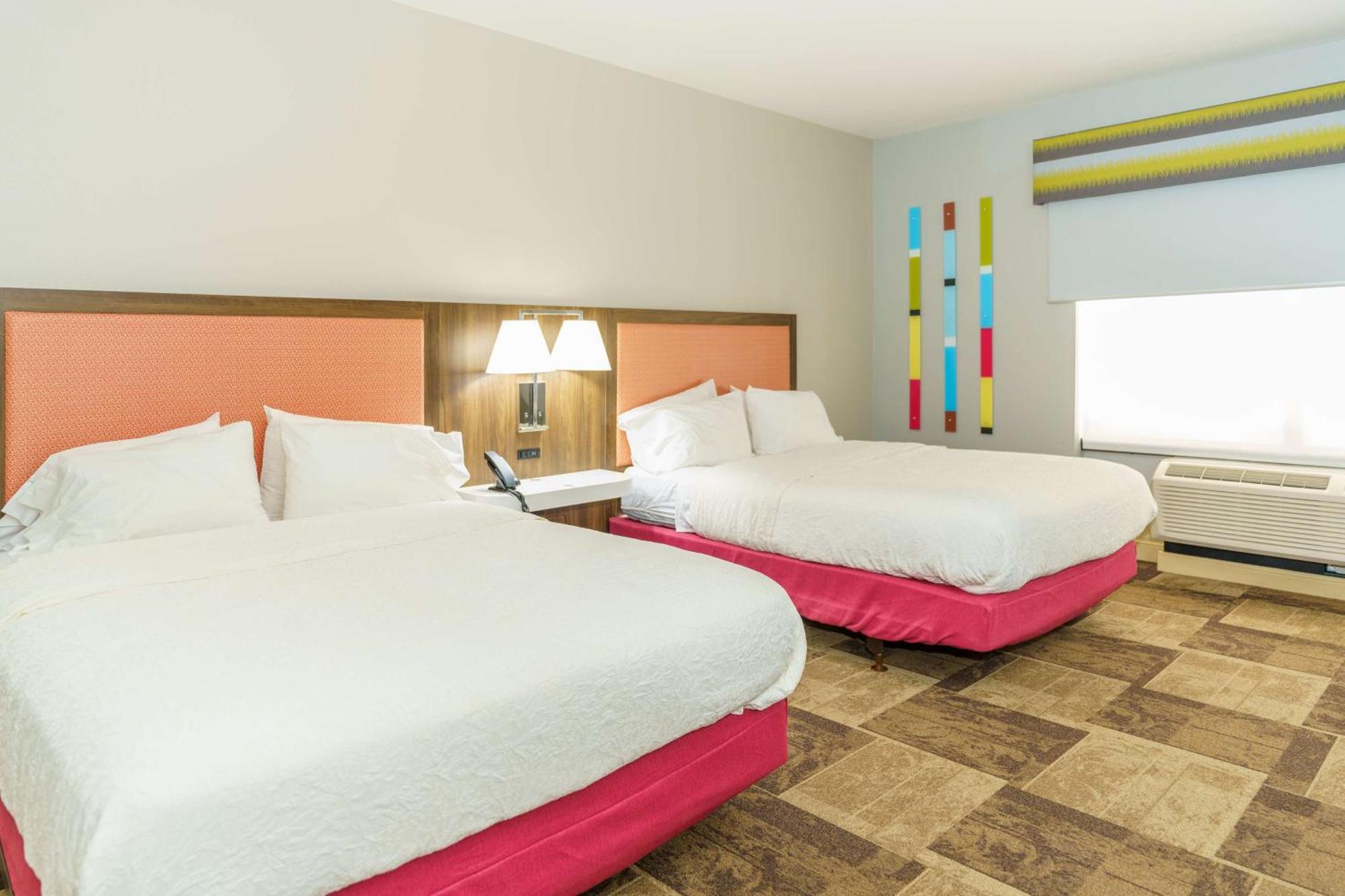 Hampton Inn Garden City Dış mekan fotoğraf